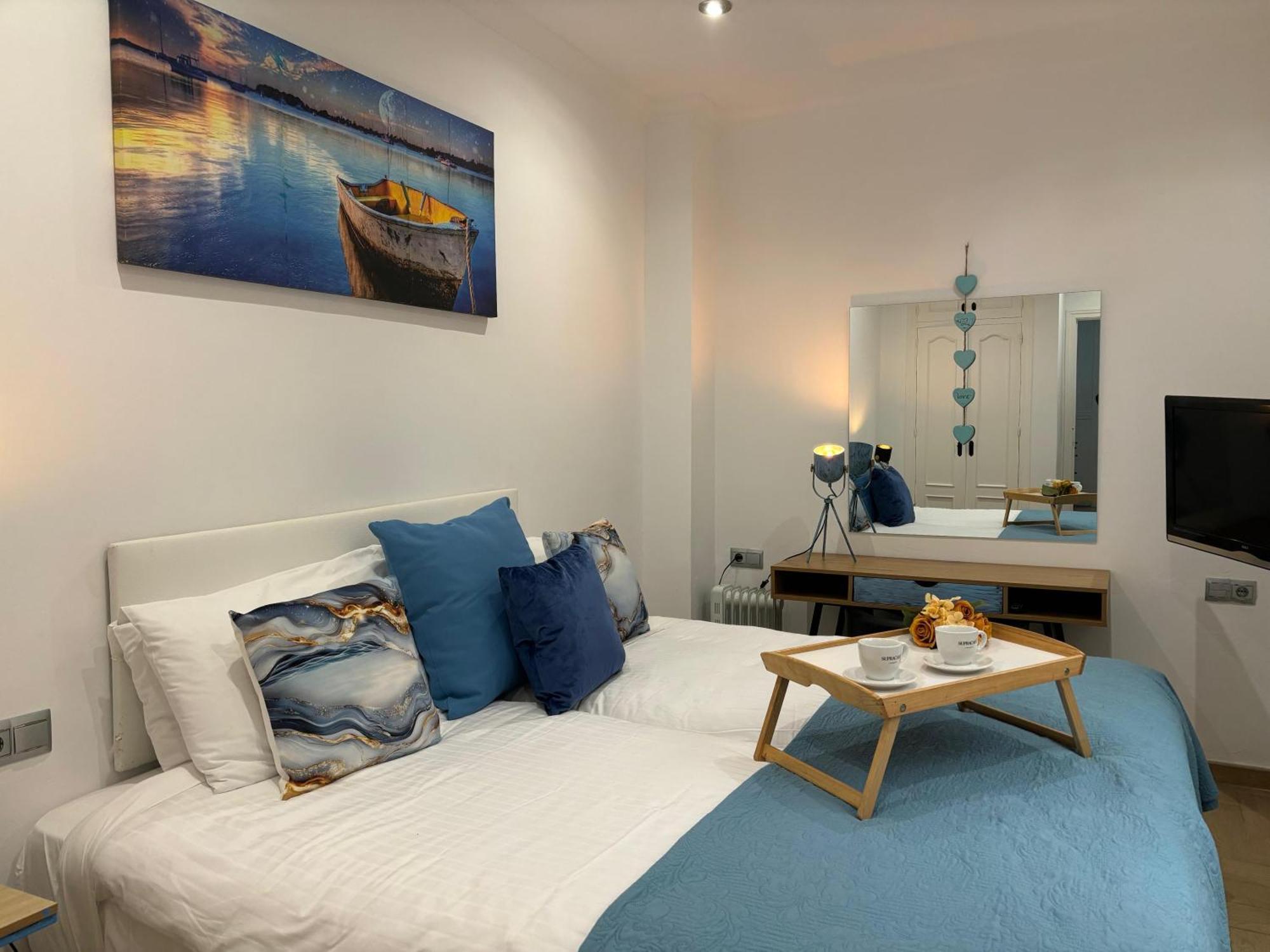 푸엔히롤라 Port House, Paseo Maritimo,A Un Minuto Playa 아파트 외부 사진