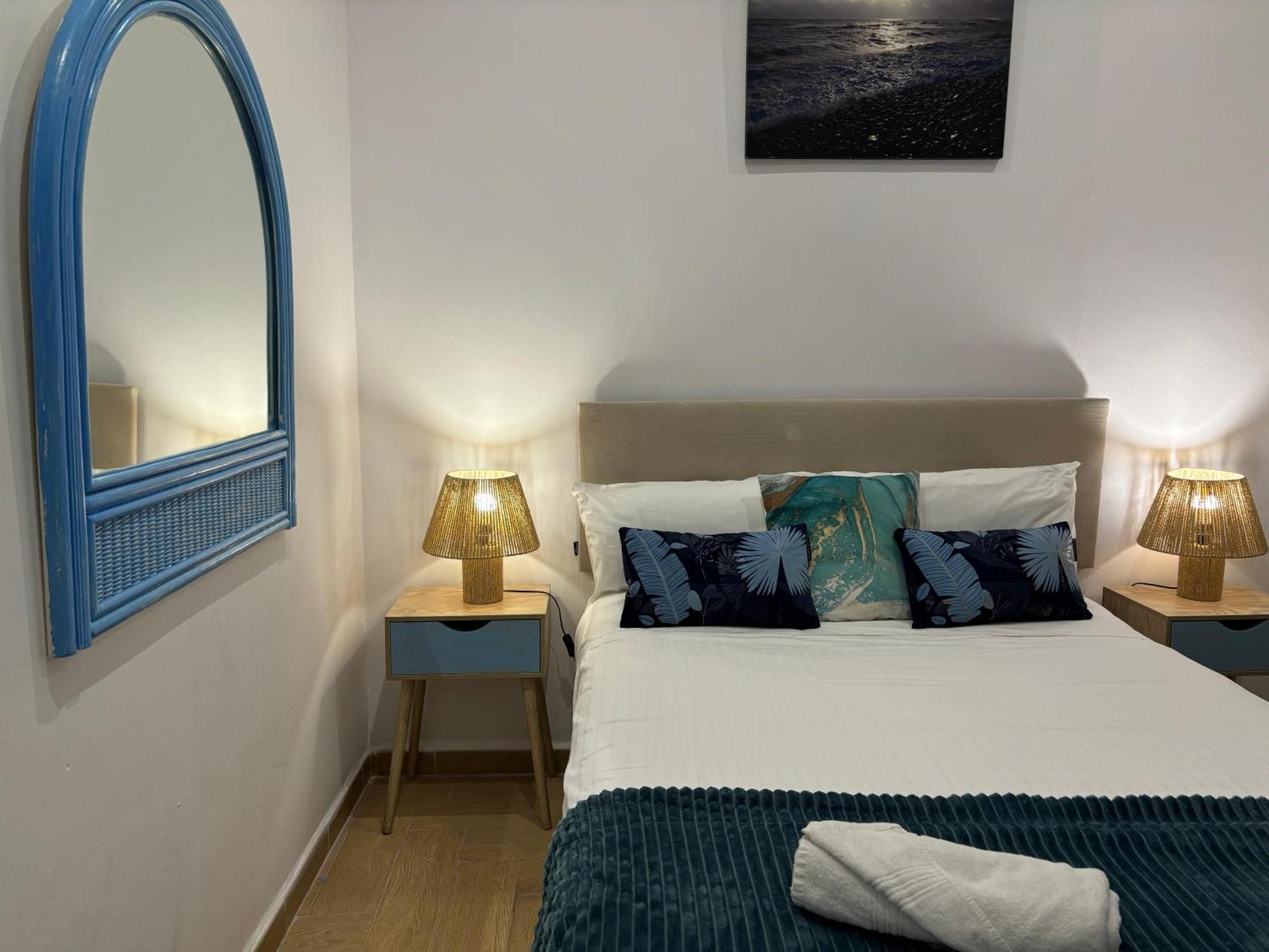 푸엔히롤라 Port House, Paseo Maritimo,A Un Minuto Playa 아파트 외부 사진